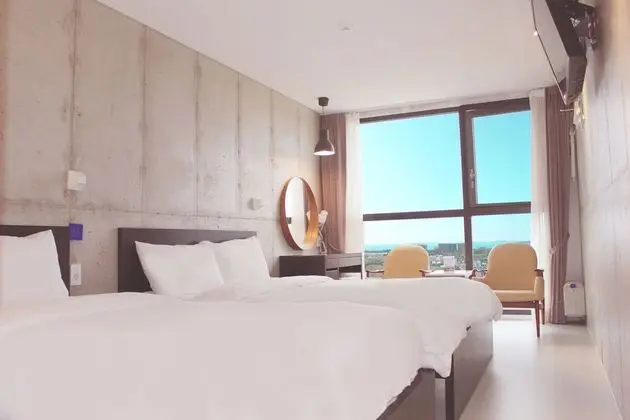 Deluxe Üç Kişilik Oda, Birden Çok Yatak