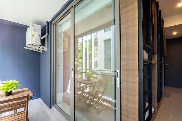 Family Dorm Capsule 4-Beds Private Bathroom