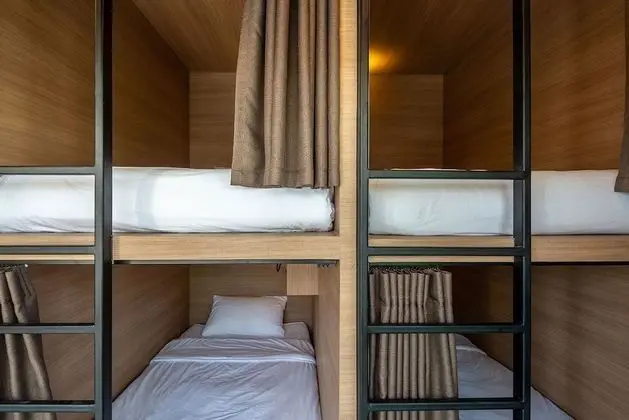 Mixed Dorm Double Bed Capsule 12-Beds