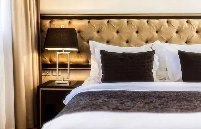 Deluxe Tek Büyük Yataklı Oda, Balkon