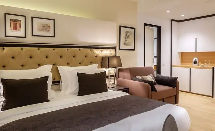 Deluxe Tek Büyük Yataklı Oda, Balkon