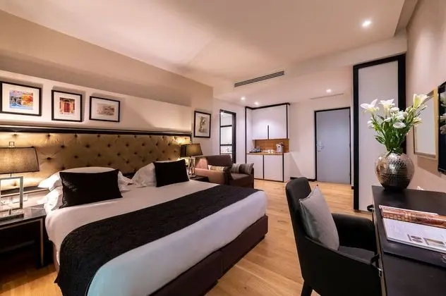 Deluxe Tek Büyük Yataklı Oda, Balkon
