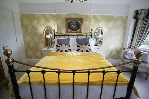 Süit, Banyolu/Duşlu (Dipford)