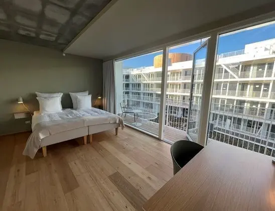 One Bedroom Apartment