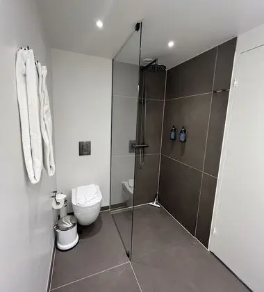 One Bedroom Apartment