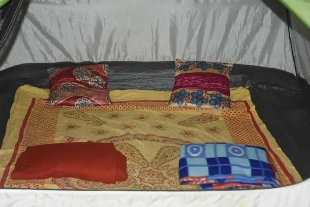 Basic Oda, 1 Çift Kişilik Yatak, Sigara İçilebilir, Göl Manzaralı