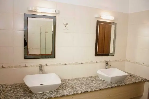 Family Apart Daire