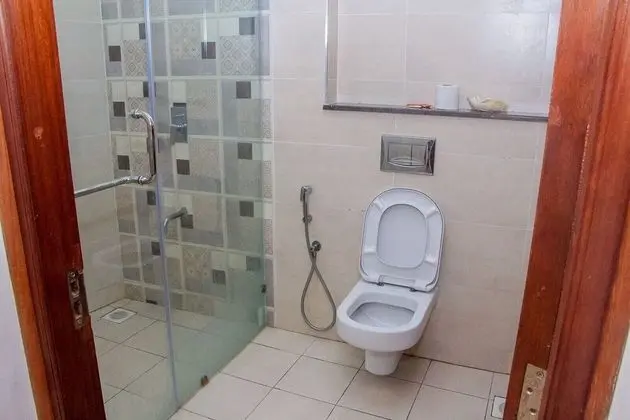 Business Tek Büyük Yataklı Oda