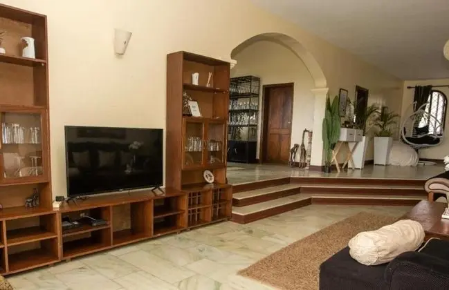 Apart Daire, 5 Yatak Odası