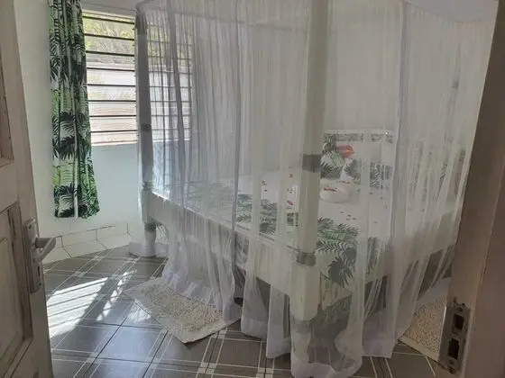 Honeymoon Tek Büyük Yataklı Oda