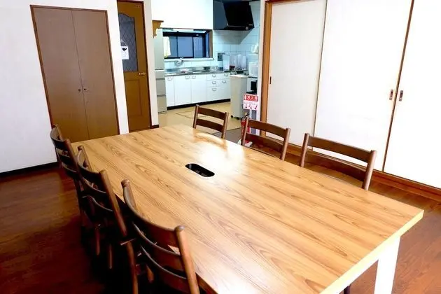 Ortak Ranzalı Oda, Karma Ranzalı Oda (1 Futon)