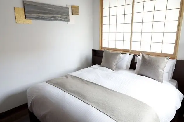 Standard Oda (1 Queen Bed)