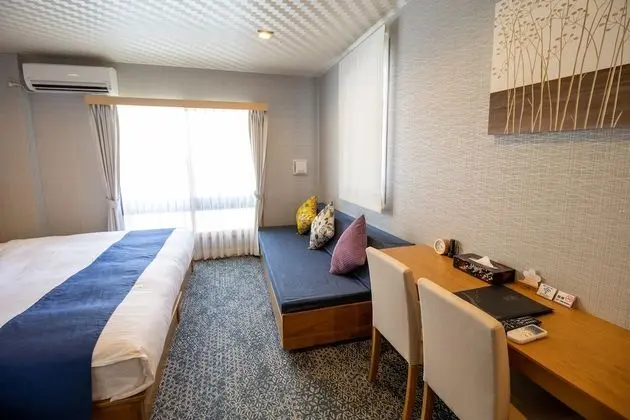 Comfort Tek Büyük Yataklı Oda (with Extra Bed)