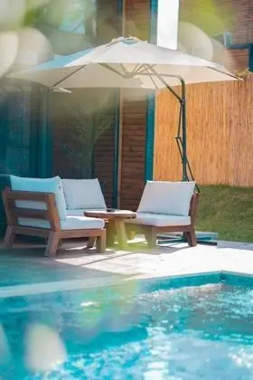 1+1 Bungalov, Göl Manzaralı, Isıtmalı Özel Havuzlu