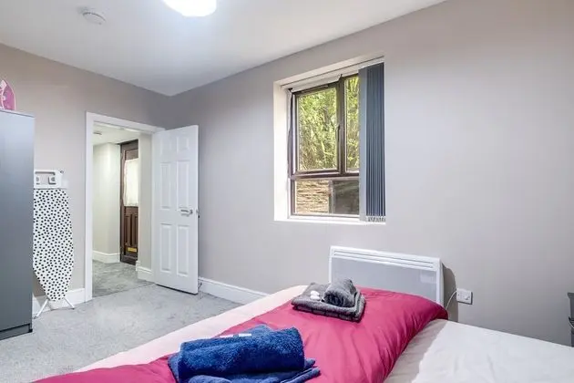 Superior Apart Daire, Banyolu/Duşlu (Ground floor Apt 2)