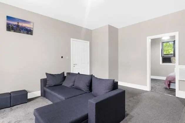 Superior Apart Daire, Banyolu/Duşlu (Ground floor Apt 2)