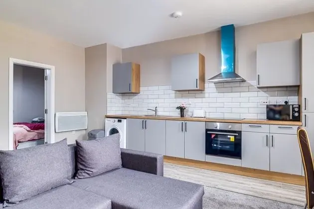 Superior Apart Daire, Banyolu/Duşlu (Ground floor Apt 2)