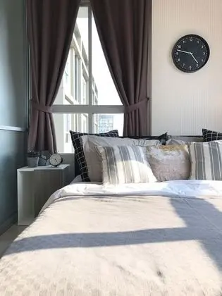 1-Bedroom Condo