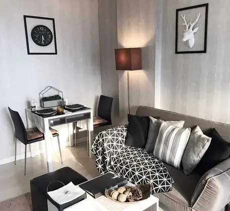 1-Bedroom Condo