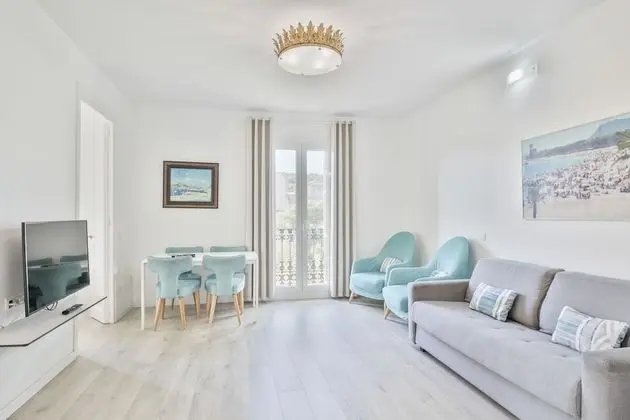 Apart Daire, 4 Yatak Odası, Balkon, Şehir Manzaralı