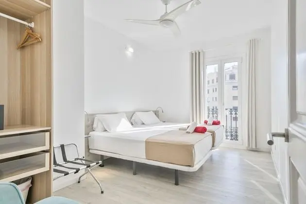 Apart Daire, 4 Yatak Odası, Balkon, Şehir Manzaralı