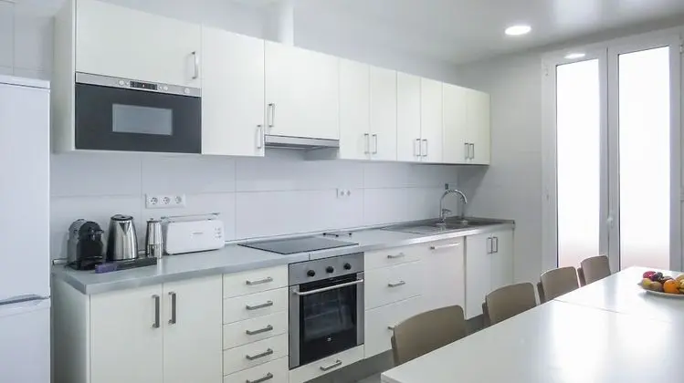 Apart Daire, 4 Yatak Odası, Balkon, Şehir Manzaralı