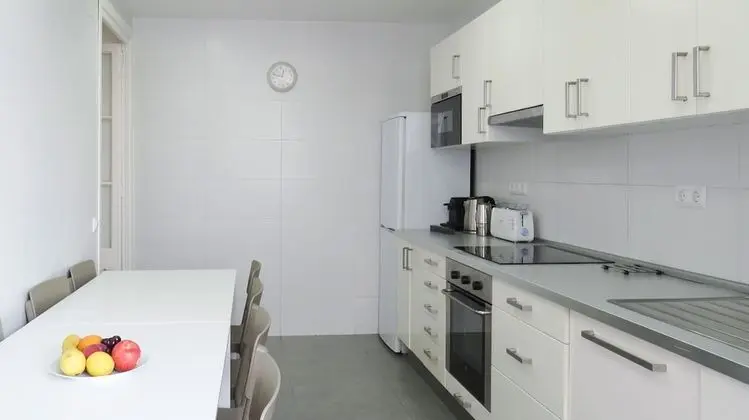 Apart Daire, 4 Yatak Odası, Balkon, Şehir Manzaralı