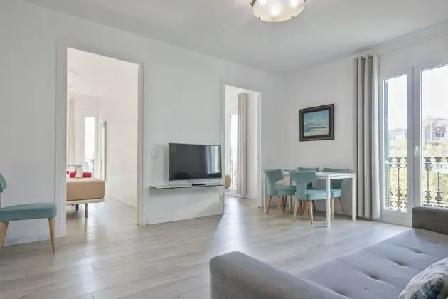 Apart Daire, 4 Yatak Odası, Balkon, Şehir Manzaralı
