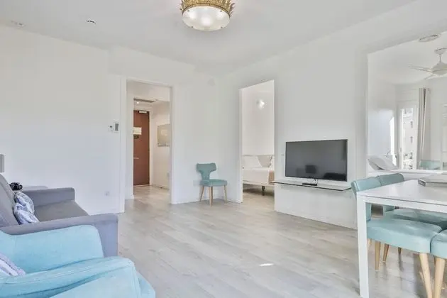 Apart Daire, 4 Yatak Odası, Balkon, Şehir Manzaralı