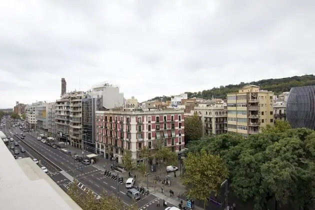 Apart Daire, 4 Yatak Odası, Balkon, Şehir Manzaralı