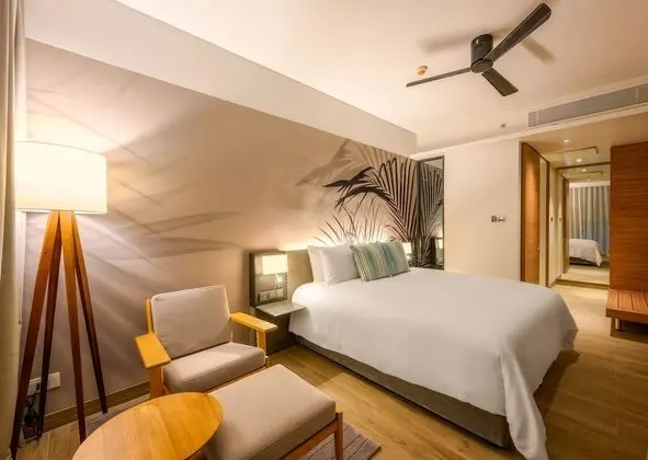 One Bedroom Suite Garden View