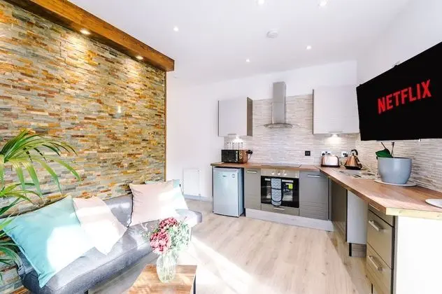 Deluxe Apart Daire, Sıcak Su Havuzu