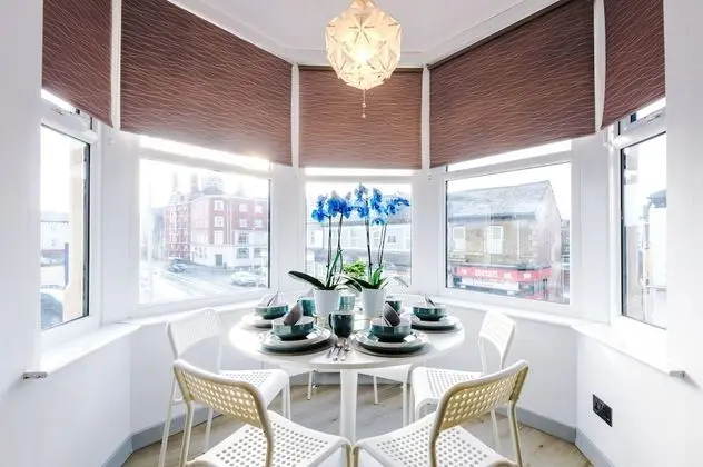 Deluxe Apart Daire, Sıcak Su Havuzu