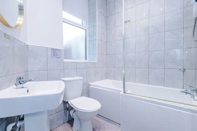 Standard Apart Daire, Banyolu/Duşlu