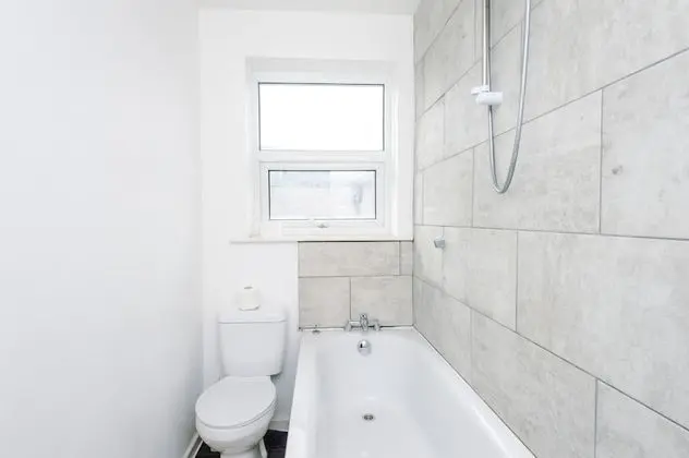 Standard Apart Daire, Banyolu/Duşlu