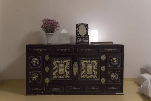 Dört Kişilik Oda, 2 Büyük (Queen) Boy Yatak, Ortak Banyo
