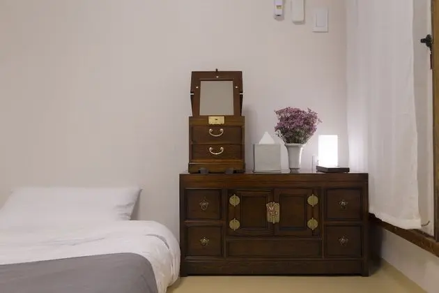 Tek Kişilik Oda, Ortak Banyo