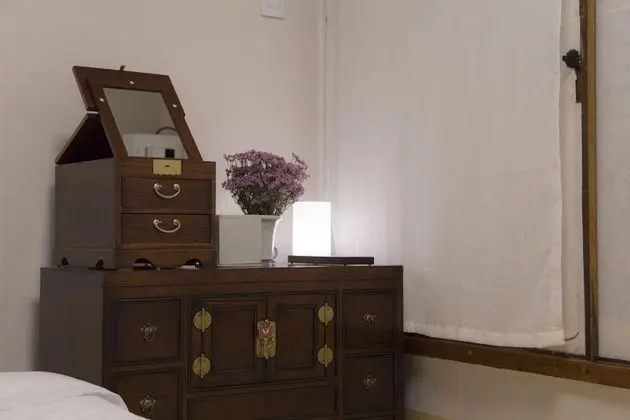 Tek Kişilik Oda, Ortak Banyo