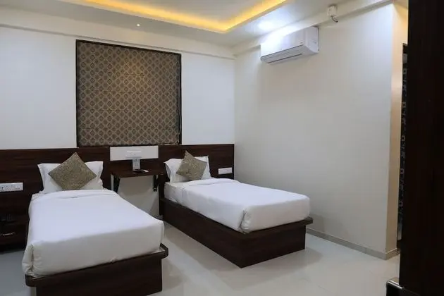 Luxury İki Ayrı Yataklı Oda