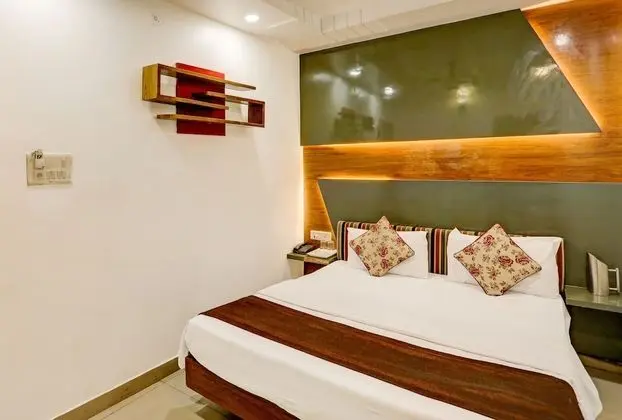 Economy Tek Büyük Yataklı Oda, 1 Yatak Odası, Sigara İçilebilir