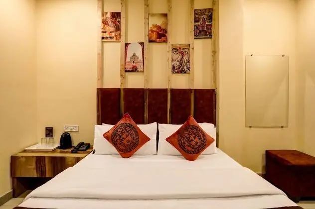 Economy Tek Büyük Yataklı Oda, 1 Yatak Odası, Sigara İçilebilir