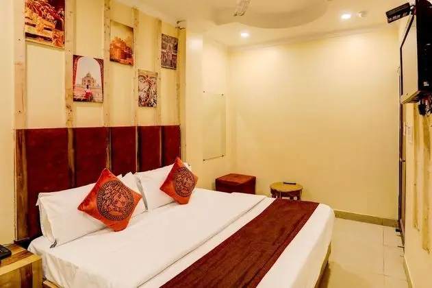 Economy Tek Büyük Yataklı Oda, 1 Yatak Odası, Sigara İçilebilir