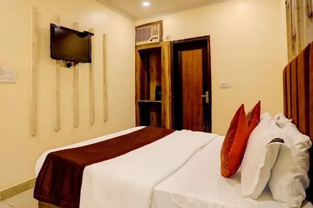 Economy Tek Büyük Yataklı Oda, 1 Yatak Odası, Sigara İçilebilir