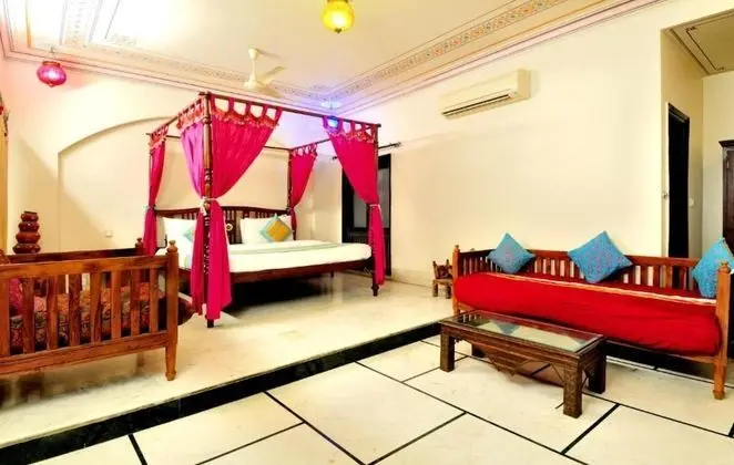 Deluxe Stüdyo Süit