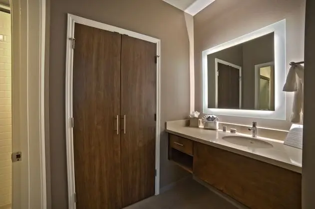 Süit, 2 Yatak Odası, Engellilere Uygun, Mutfak (Hearing, Bathtub)