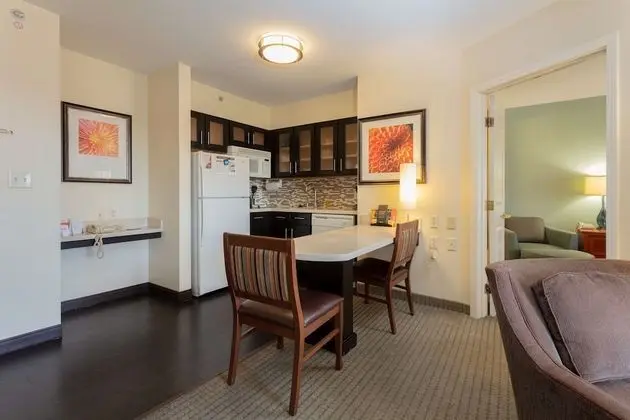 Süit, Birden Çok Yatak (Two Bedroom)