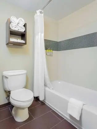Süit, Birden Çok Yatak (Two Bedroom)