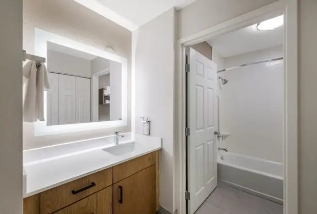 Süit, 2 Yatak Odası, Engellilere Uygun, Mutfak (2 Bathrooms)