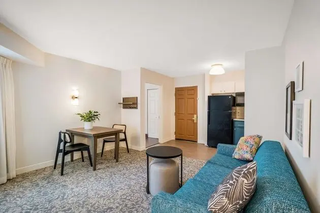 Süit, 1 En Büyük (King) Boy Yatak (One Bedroom Suite King)