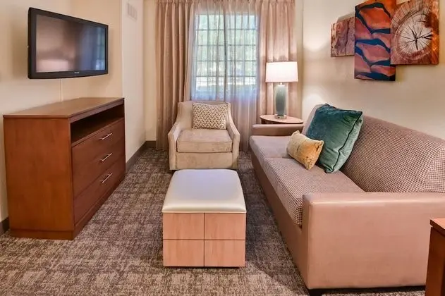 Süit, 1 En Büyük (King) Boy Yatak ve Çekyat (One Bedroom)